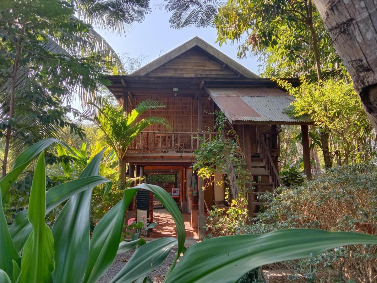 O'Hamok Family Homestay Баттамбанг Экстерьер фото
