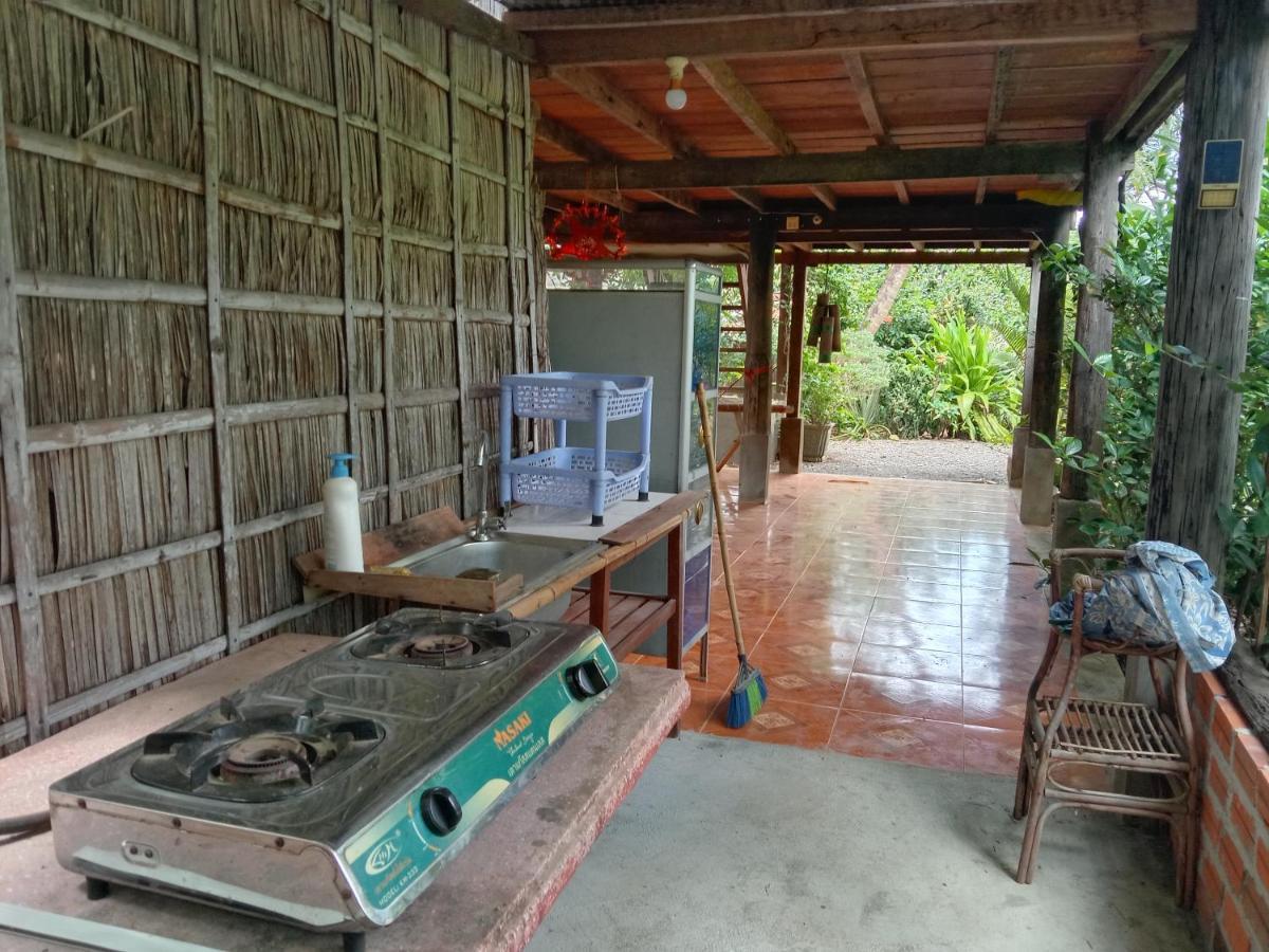 O'Hamok Family Homestay Баттамбанг Экстерьер фото