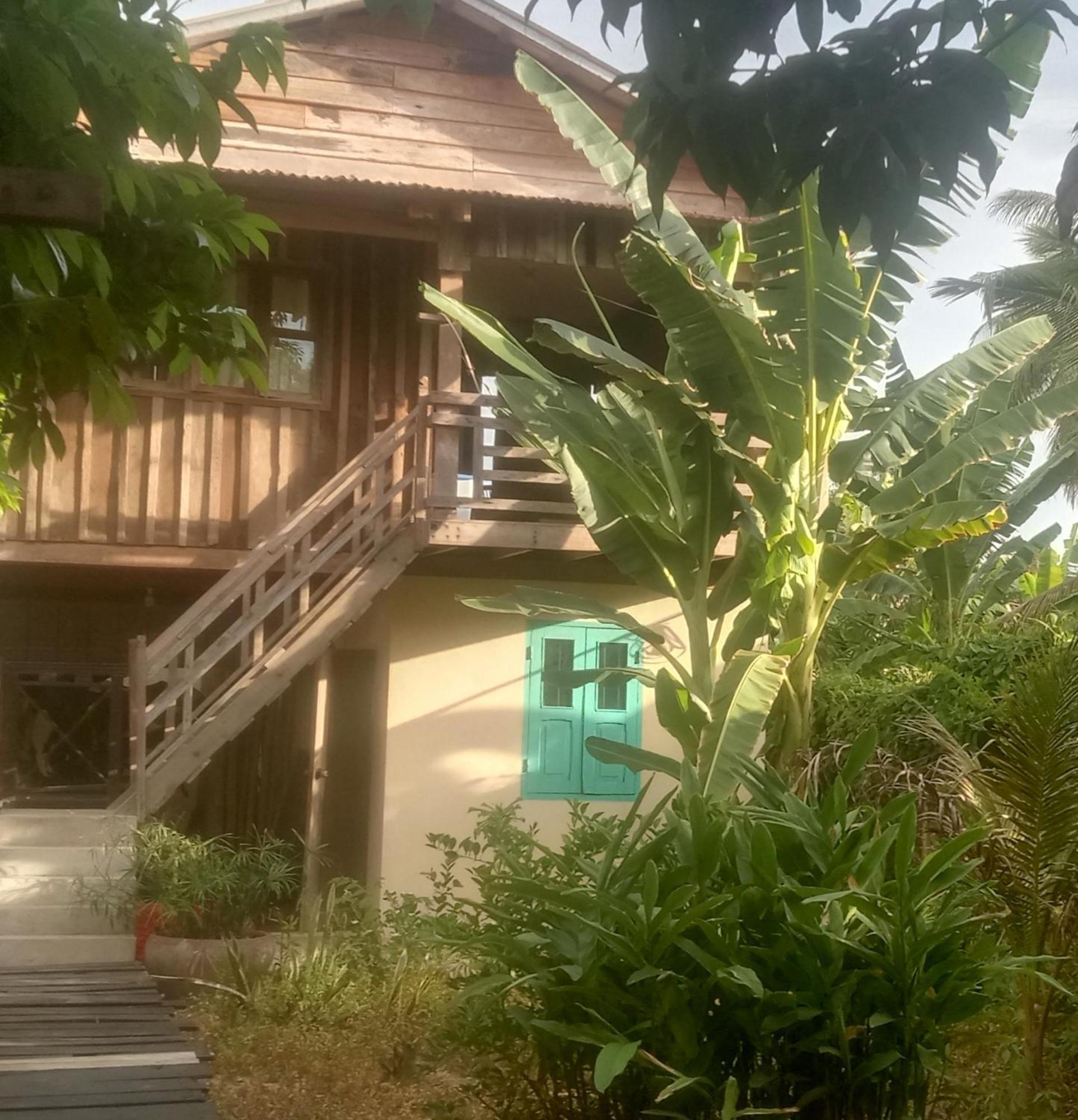 O'Hamok Family Homestay Баттамбанг Номер фото